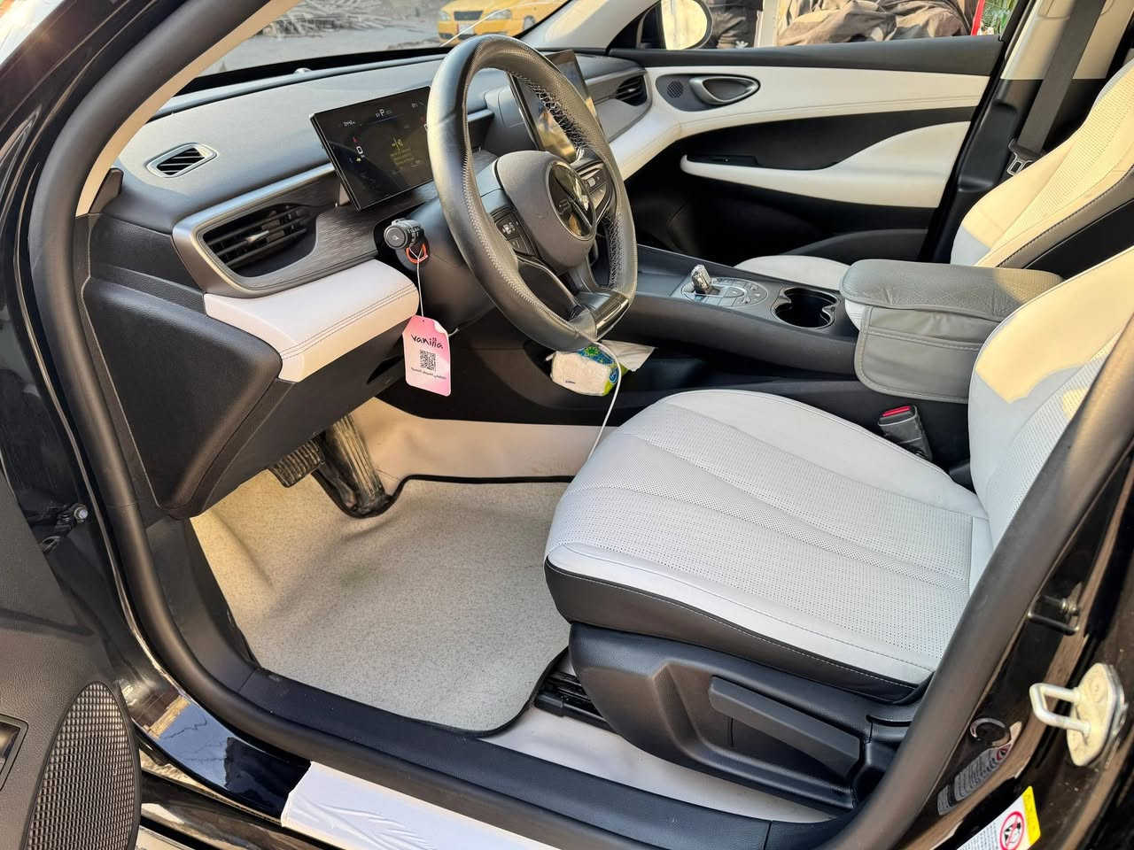 الئ عشاق الأسود مميز ويل كروم
سيل فايف 2025 ماشيه ٧ الاف ويل كروم وكاعيه جلد السعر ١٨٥٠٠ العنوان بغداد الأمين ***********
