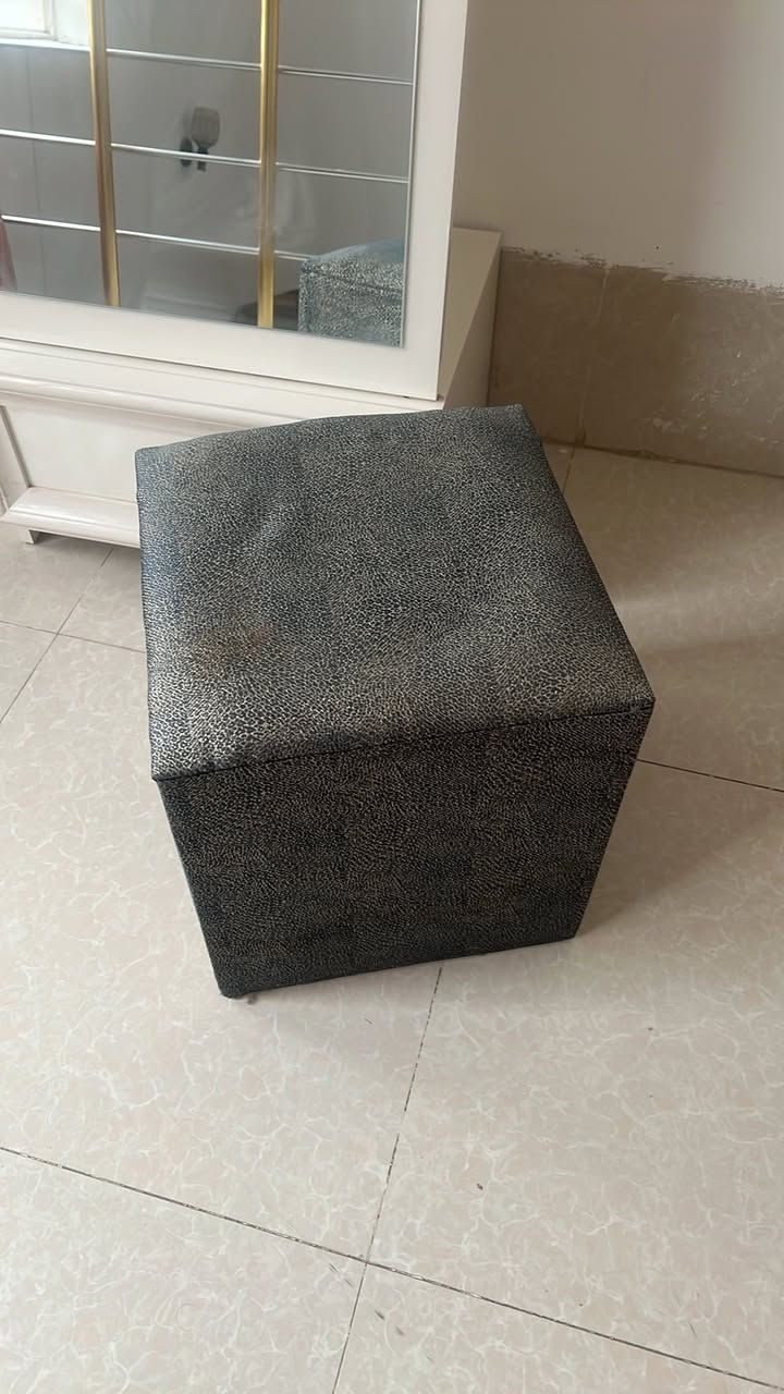 غرفة ٩قطع الضررفقط مراية الميز تواليت السعر مليون و١٠٠غرفةثقيلة وضخمة


**إذا كنت صاحب هذا الإعلان وتريد حذفه لأي سبب، رجاءا أرسل رسالة إلى الدعم الفني**