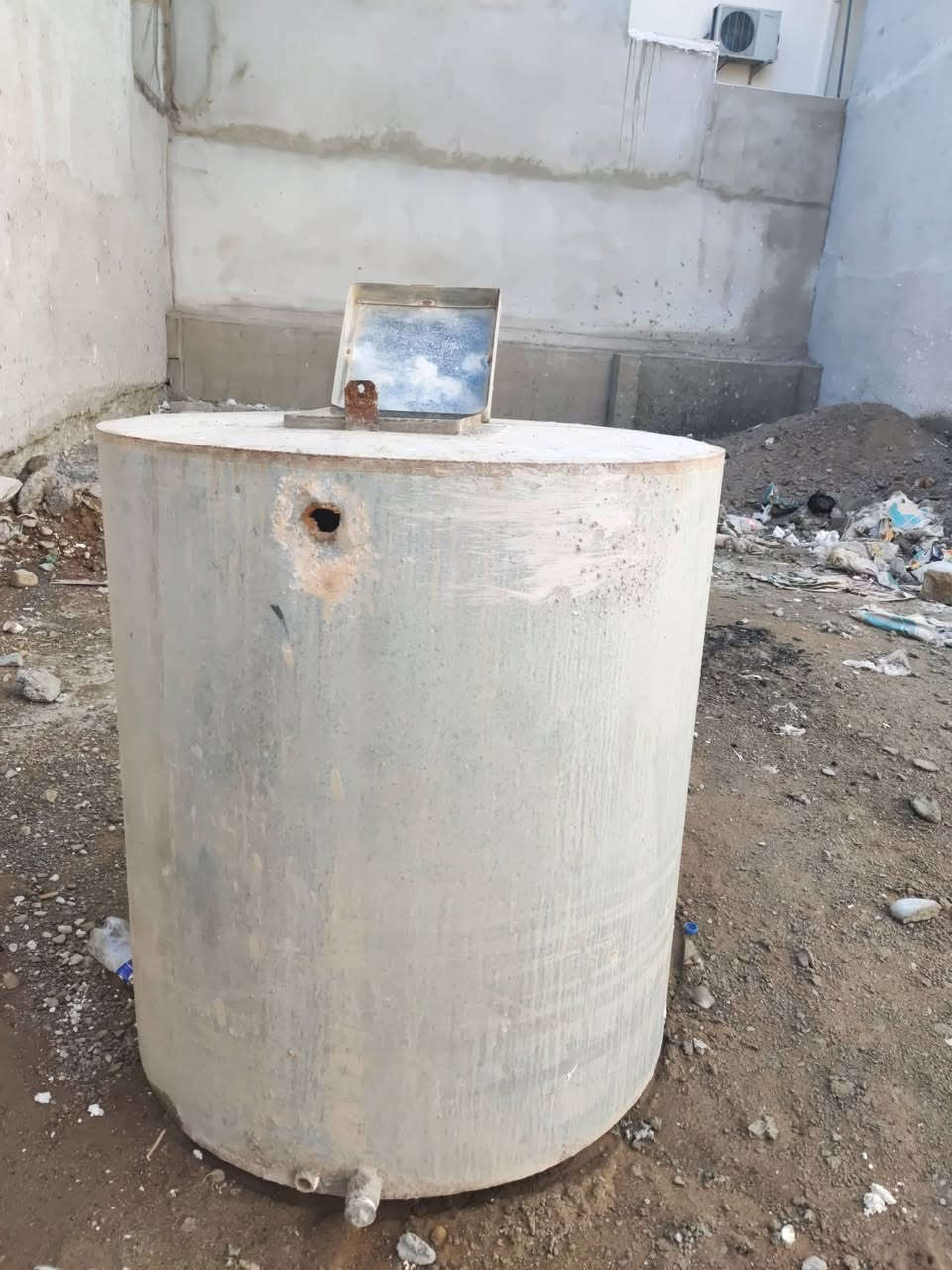 تانكيات للبيع عدد 2 سعر الواحد 40 الف مكان موصل


**إذا كنت صاحب هذا الإعلان وتريد حذفه لأي سبب، رجاءا أرسل رسالة إلى الدعم الفني**