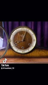 ساعة بوفيه • Ankeruhr • ميكانيكية زنبركية