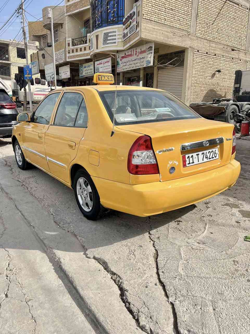 سلام عليكم هونده فيرنا موديل2014

سياره بلاديه عله وضع الشركه ما معيودة مدوشمة عام تخم تاير كير مكينة تبريد مكفول المكان البياع سعر 75 ***********.
