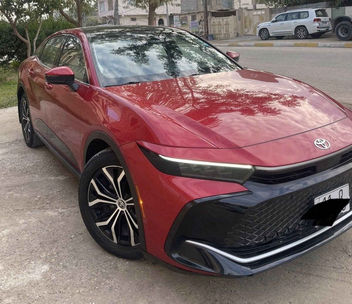 السلام عليكم

2024 TOYOTA CROWN, LIMITED

السيارة كلين بدون صبغ مرقم بغداد

حادث كلش بسيط بارد في داير الجامرلغ الخلفي ارباك بردات الجانبية فقط

بصمة كراسي كهرباء وجلد اوف وايت 

حساس امامي خلفي فول تحكمات 

ماشية 96 الف ميل 

السيا ة فول مواصفات 

السعر 295$

مكان السيارة ديالى بعقوبة 

للاستفسار ***********
