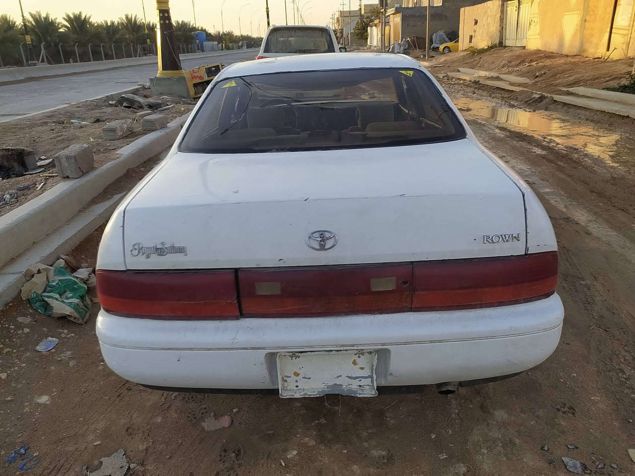 السلام عليكم بطه متصل بيها كصه قماره ورقم اسود السياره شغاله متروكه بيها مشكله بالكهربائيات مرات متشتغل ابيع سويج 15 وبيها مجال مكاني كربلاء ***********
