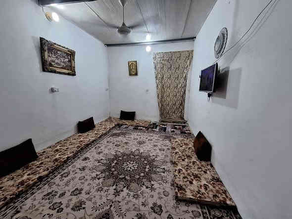 سلام عليكم
للبيع بيت طابو زراعي سند 25 مساحة 100متر ركن 5×20 يتكون البيت من أستقبال وصاله وغرفه نوم ومطبخ وصحيات 
موقع البيت ابي غرق حي ابو أسد 
السعر 35 وبي مجال قليل
التواصل *********** لي يتصل على الرقم يكول من طرف ام شهد امانه الله عليه
