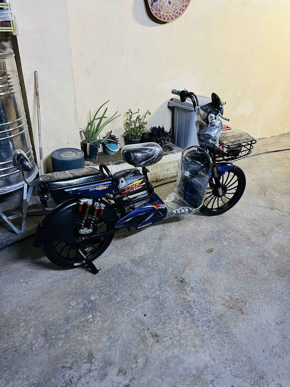 سلام عليكم دراجه ام الدرع  ٥بطاريات خير منالله جاهزه سعرها ٢٥٠او بي مجال  مكاني ديالي بعقوبه تحرير الستفسار اتصال برقم ***********
