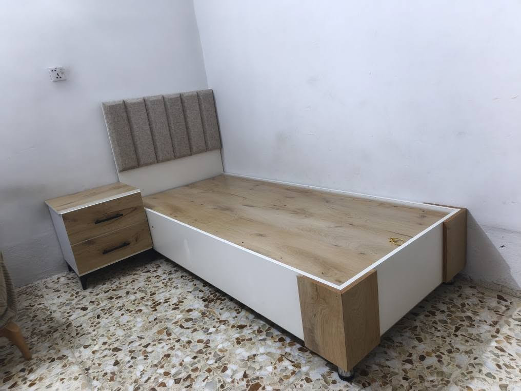 نجاره عباس فاضل 
للغرف النوم والأبواب التفصال التركي 
***********
واتساب
*********** السماوا, المثنى
