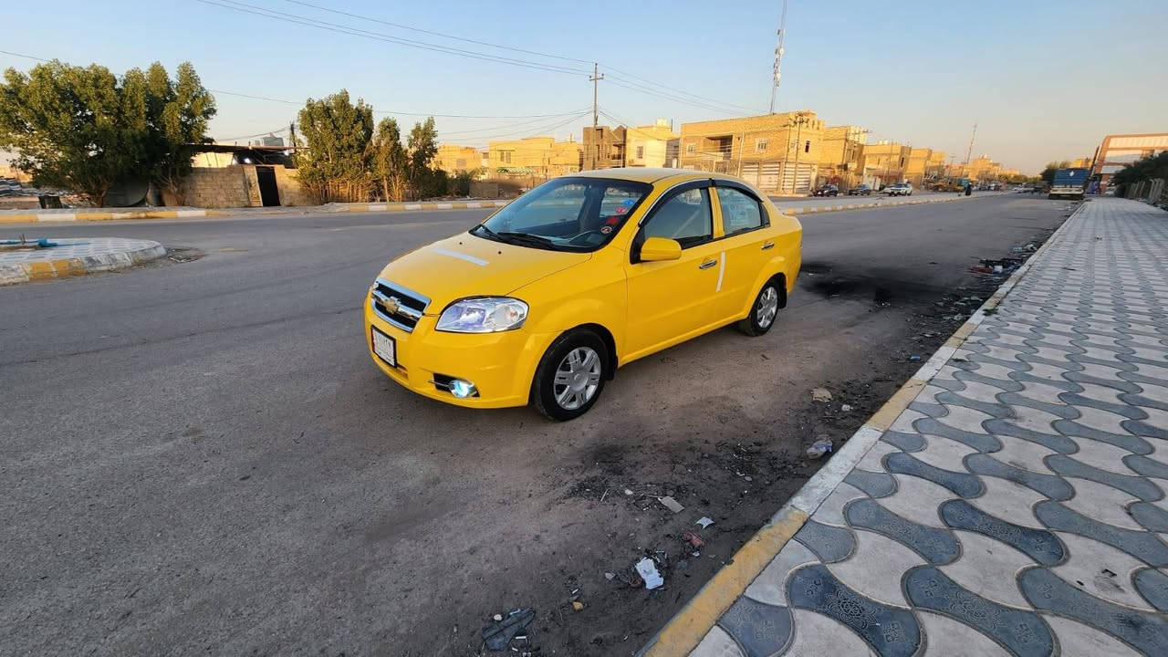 سلام عليكم افيو مويل 11مكفول من ضربه صبغ جماليه حداديه جديد سياره جاهز مصفره هيه قرامت مكينه 1400جديد كير جديد تبريد شرط بس منقص غاز سعر 52بيه مجال مراوس راوس شوف لعين مكان الناصريه سكان صناعي *********** الشطره, ذي قار
