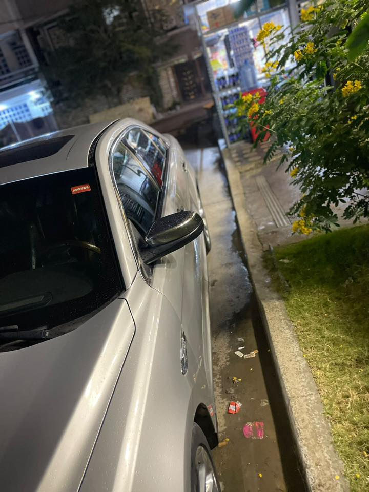 تورس ٢٠١٣ خليجيه 
ماشيه ١٦٦ الف كيلو متر 
ماناقصها شي 
بيها باب السايق مبدل ومصبوغ 
وبيها بارد جاملغ خلفي . 

رقم بغداد . 
فول لمتدد 
تدفئه تبريد الكشنات 
شاشه 
كامره 
حساسات خلفيه

للاستفسار ***********

المكان / بغداد حي الجهاد
