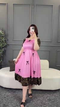 فستان ساحلي • فري سايز ٥٠-٨٥كج • فانيلا زبده