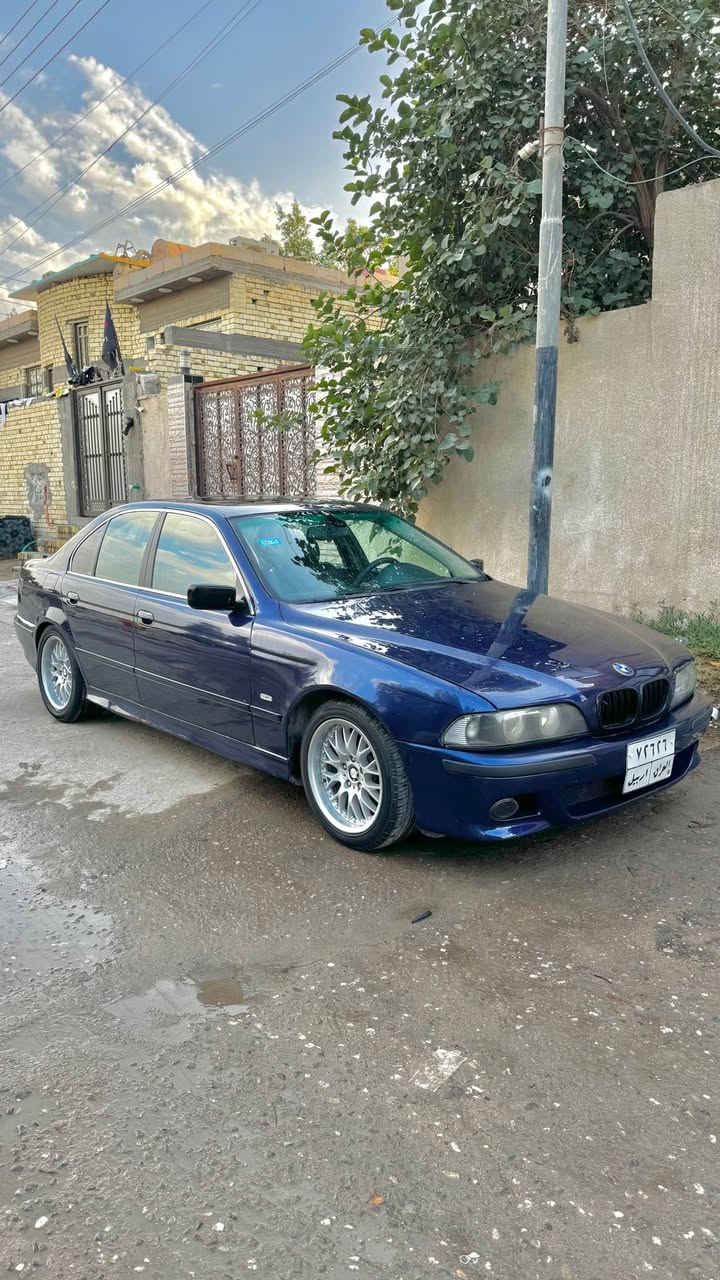 للبيع او مراوس صقر 1999مكينة 528  تك ڤانوس جديدة السيارة ماشية 172 الف مايل السيارة صبغ عام جمالية بدون ضربة كير مكينه كفالة
السعر 100 
مكاني البصرة 
*********** البصرة, العراق
