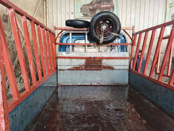 فنتيره لل بيع سياره ٦جنكال جاهزه ومكفوله محرك كير كله مكفول رقم السياره ديالى رقم ابيض الماني مكاني بغداد مدينه الصدر السعر ٤٠ وبدون زحمه الي يتصل لا يعامل لين قفلها ٤٠ رقم الهاتف ***********
