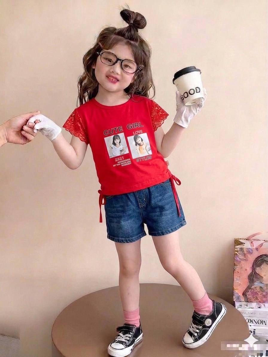تيشيرت بناتي صيفي مطرز بكيبور ردان
قطني مريح خفيف باللبس يرتاح بي الطفل
ب٤ الف 🙊 فقط قياسات 1-5 سنوات
يتوفر توصيل لجميع محافظات


**إذا كنت صاحب هذا الإعلان وتريد حذفه لأي سبب، رجاءا أرسل رسالة إلى الدعم الفني**