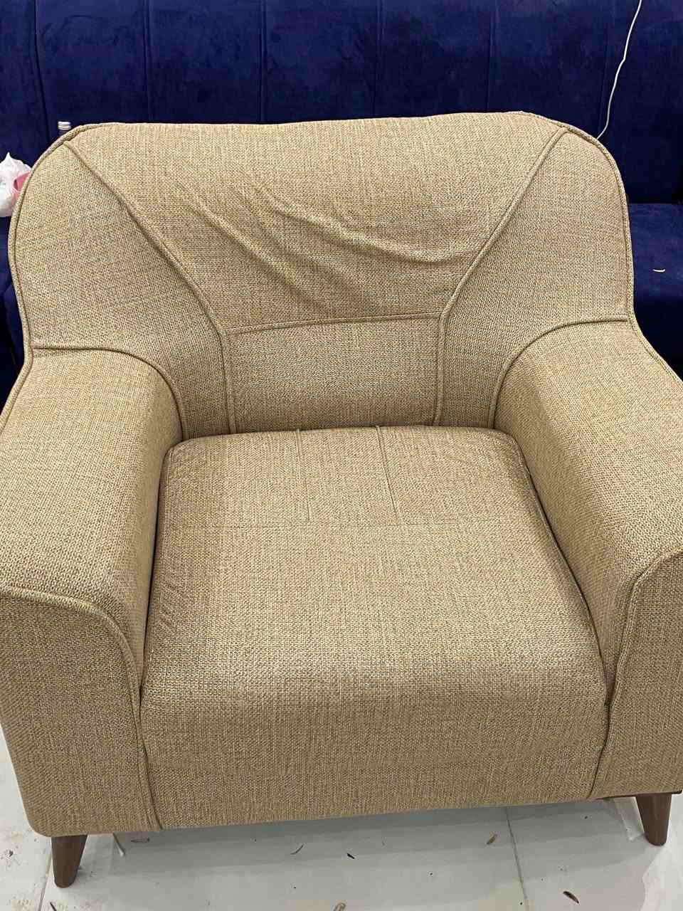 تخم 7 مقاعد نظيف جدا استخدام شهر


**إذا كنت صاحب هذا الإعلان وتريد حذفه لأي سبب، رجاءا أرسل رسالة إلى الدعم الفني**