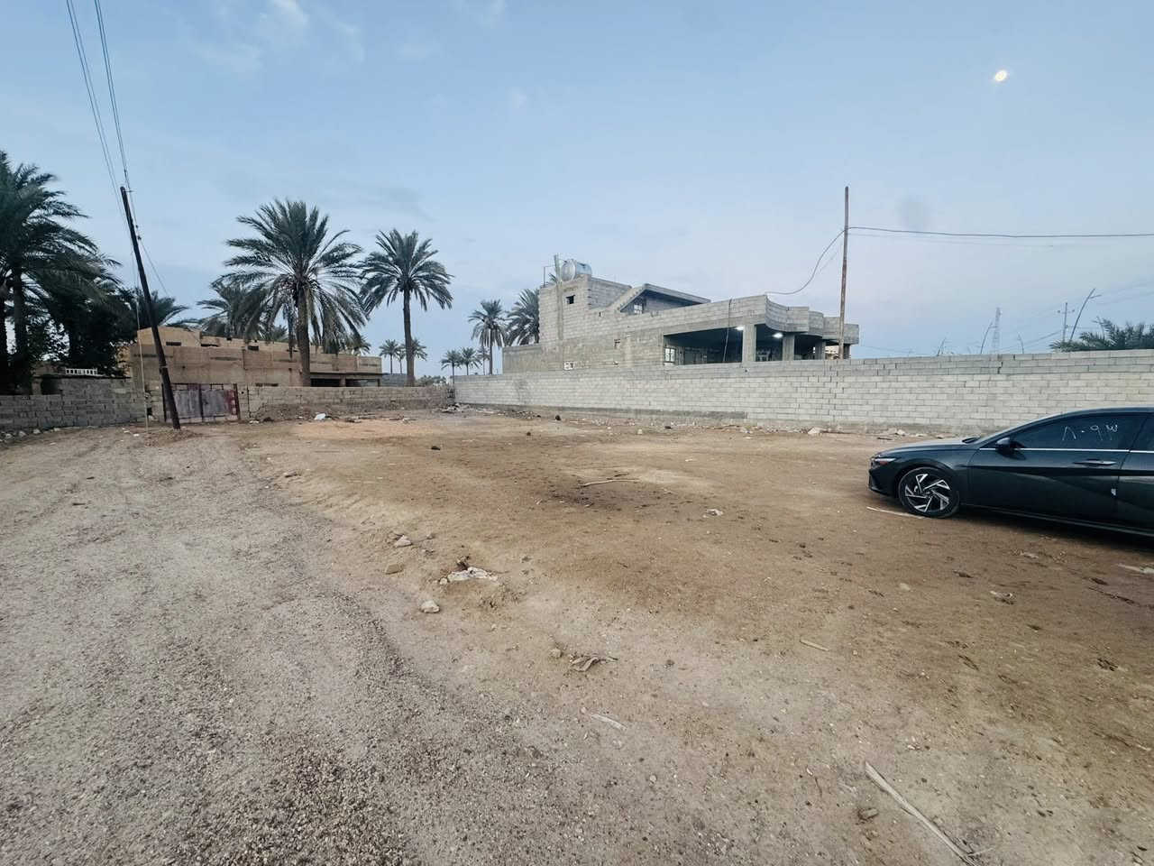 قطعة ارض للبيع وبسعر مناسب خلف تجاري 

الرمادي الصوفيه قرب جامع المتقين 

#المساحه 400 متر تباع نصفين 

#منطقة سكنية

طابو زراعي سند 25

#سعر المتر 170 وقابل للتفاوض 

للاستفسار***********📱
