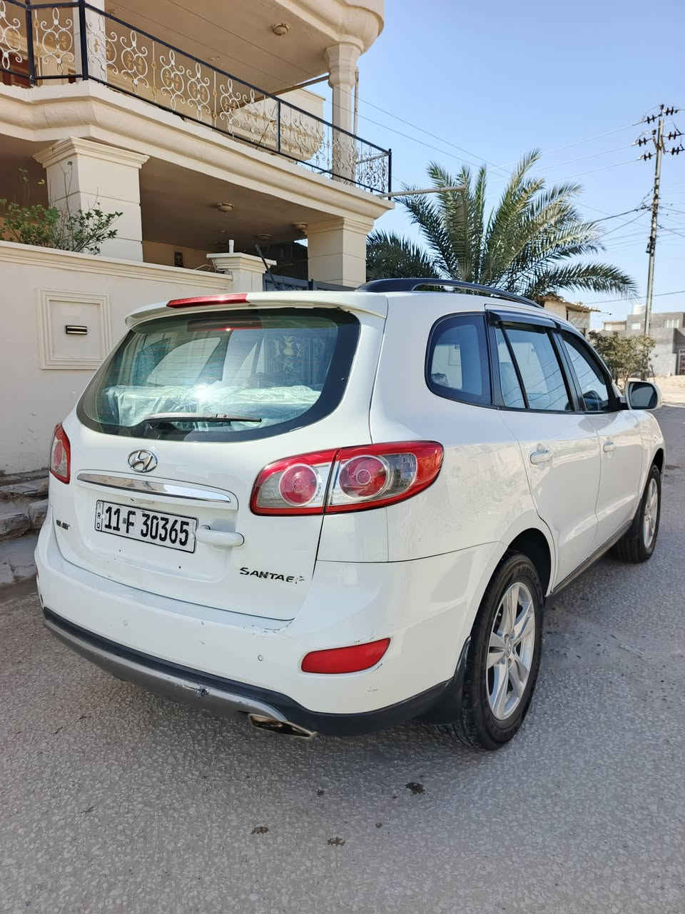 السلام عليكم
سنتافيا 2012 خليجي محرك 2400 دوش
رقم بغداد انكليزي باسمي 
فتحة .
7 راكب.
3 قطع تبريد.
شاشة + كامرة ابلادية.
داخل بيجي
تخم تاير جديد 
محرك مفتوح مشتغلة اني درجة اولى.
صدر كله جديد.
سيارة بيهة صبغ جاملخ وباب .وجهة ثانية شخط بين البابين مصبوغ.
 سونار مرفق.
السعر 133 
بابل / ناحية الامام /منطقة علي بن الحسين.
***********
