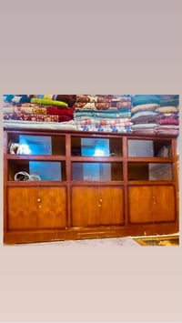 منضدة • نضيف