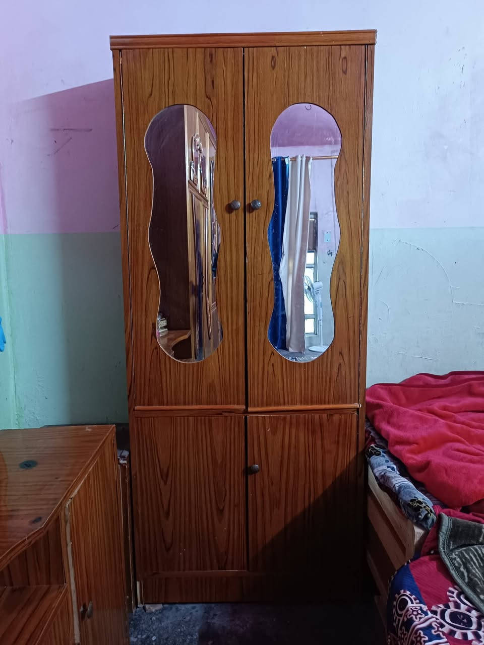 غرفة اخشاب للبيع كما موضح بالصورة
للتواصل *********** او خاص  
اسف ما اخلي سعر حتى محد يضل يكسر بكيفة
