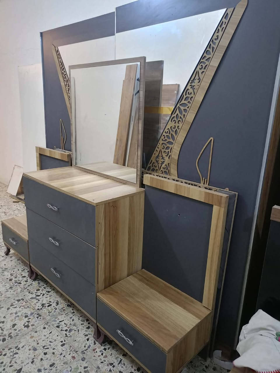 غرفة تركي 🇹🇷 مستخدام 5 قطع  ✨✨
نضافه 90 💯
سلايت  💖
السعر 425💖💸
مع شد🪛 ونقل 🚚  مجاني  داخل بغداد  محافظات بكروه


**إذا كنت صاحب هذا الإعلان وتريد حذفه لأي سبب، رجاءا أرسل رسالة إلى الدعم الفني**