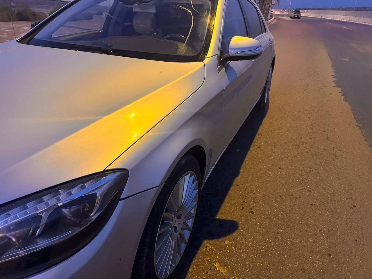 السلام عليكم موديل ١٥اس٥٥٠خليجي كفاله عامه ماشيه١٠٠الف سعر٢٢٥مراوس يرهم حسب القناعه***********
