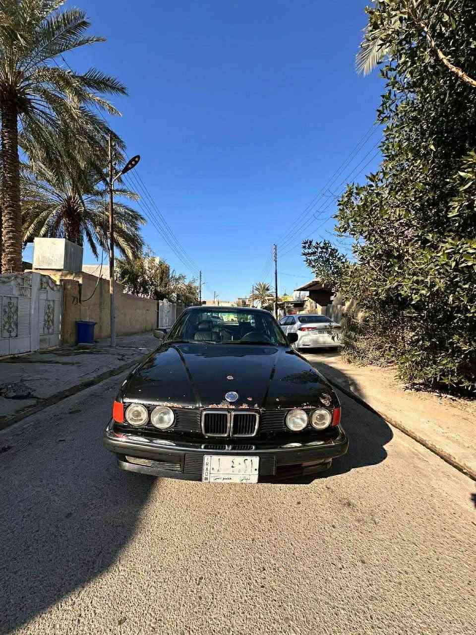 ‏BMW 735i ✈️
رقم ديالى شبه مميز سنوية 2027 
بلادية بدون صبغ 
لايت زينون عالي ثلجي ناصي شمسي 
السماعات دمام +مظخم صوت 
كهربائيات على البلاد بدون زلغ بدون اي چتلل 
صدر امامي خلفي جديد تخم تاير جديد منظومة مي جديد منظومة بانزين داينمو تخم بلكات تخم نوزلات كلة جديد 
داخل نظافة 90‎%‎ 
كلشي بيهة شغال 
السعر 34 وبيهة مجال 
ديالى/بعقوبة


**إذا كنت صاحب هذا الإعلان وتريد حذفه لأي سبب، رجاءا أرسل رسالة إلى الدعم الفني**