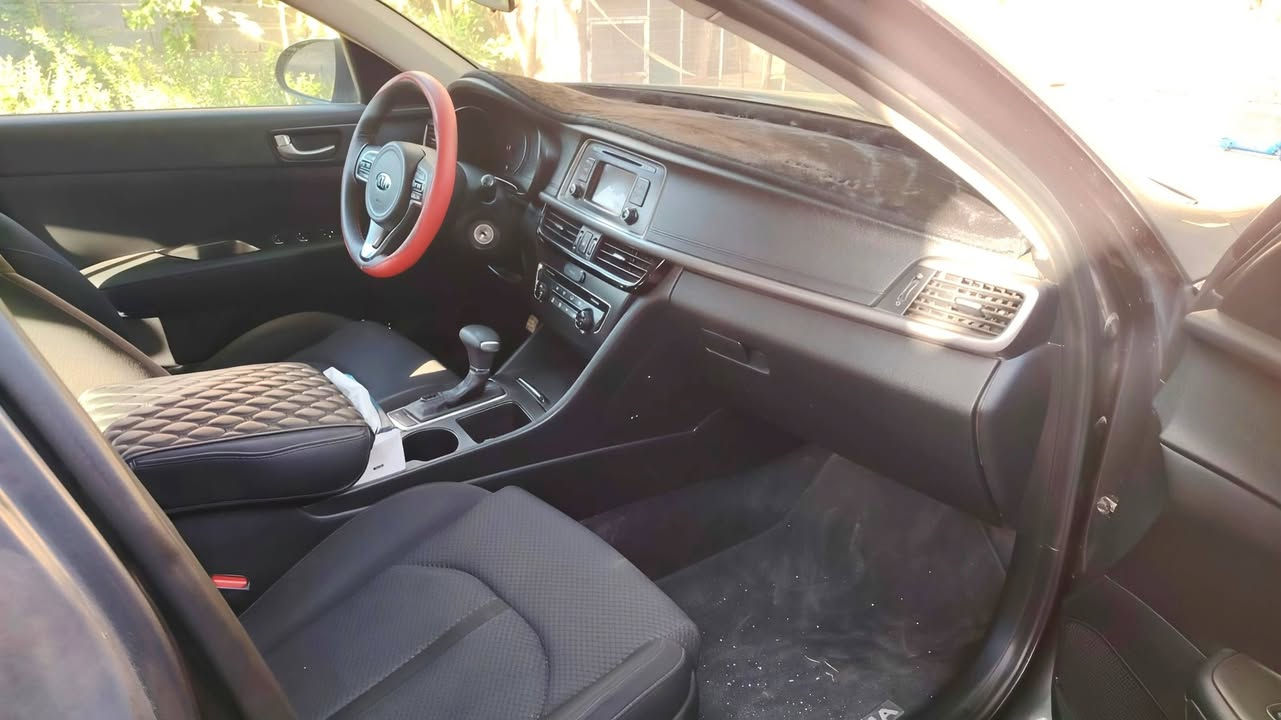 السلام عليكم
من رخصة ادمن الكروب
كيا اوبتيما ٢٠١٧ وارد امريكي
ماشية ٥٨ الف ميل قابل للزيادة
سيارة نظيفة وضررها فقط جاملق جهة السايق الخلفي
وبيها تعديل بارد موضح بالصور
مواصفات اعتيادية
رقم اربيل باسمي
تريد وكالة او تحويل حاضر
مكانها البلديات قرب مرور البلديات
ممتواجد عالفيس الشراي يتصل واني بالخدمة
رقمي ***********
السعر ١٣٧$
