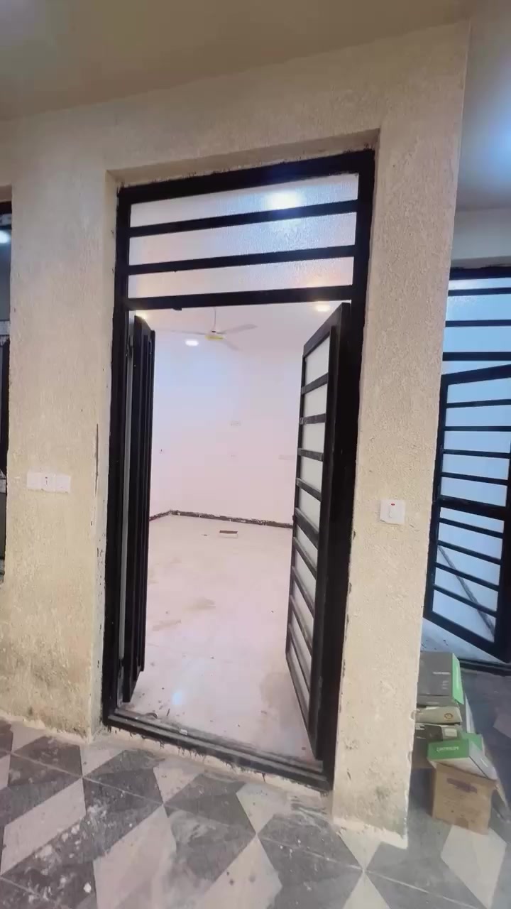 ‏تتوفر شقة طلاب قريبة على جامعة الفرابي الموقع شارع بوتو لغتين وأصالة ومطبخ كامل الخدمات للتواصل ***********
