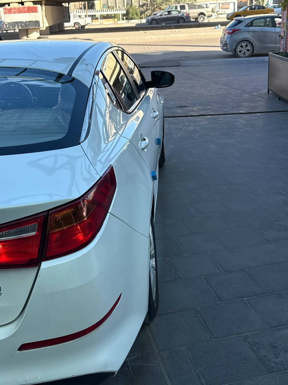 الي يدور نضيف وجديد يتصل 
اوبتيمه موديل 2016 خليجيه كفاله عامه 
مكينه تبريد حداديه  وكير كفاله 
مكينه2000 دوش على وضع شركه ممفتوحه 
ماشيه150 
تبريد قطعتين 
مرايات شفط 
تخم تاير جديد 
تبريد ثلجج🧊
تدفئه🌋
سياره جاهزه من كلشي 
 سعرها مناسب مقياس بنضافتها  وبخدمتكم 
 العنوان الناصريه مركز 
الرقم***********  
عدم تواصل ع فيس فقط وتساب وخط
