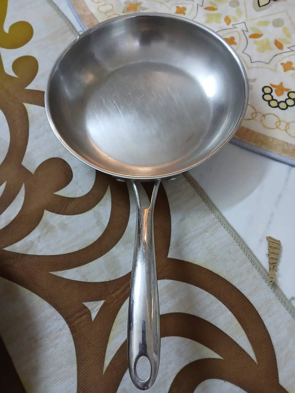 طاوات ستيل ثقيل انكليزي


**إذا كنت صاحب هذا الإعلان وتريد حذفه لأي سبب، رجاءا أرسل رسالة إلى الدعم الفني**