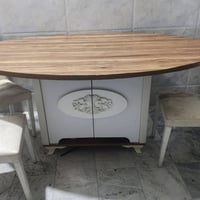 ميز طعام • ميز طعام خشب • ميز طعام كبير • ميز طعام نظيف • ميز سفرة خشب...