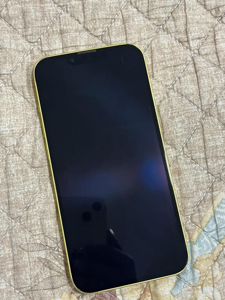 سلام عليكم
للبيع آيفون ١٤ عادي ١٢٨ مكفول وتر ماستر AAA 

بطاريه ٨٣ سعره 490 وبيً مجال 

***********
