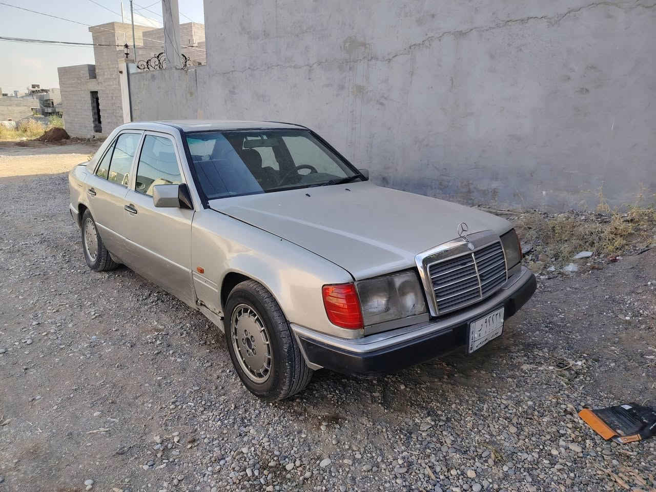 السلاموعليكم مارسدس البيع موديل ٩٢ مكينه محورها مال ونجي السياره بسمي اني الشرعي السعر٢٨ ايعوزه اشوياترتيب الداخل الستفسار***********
