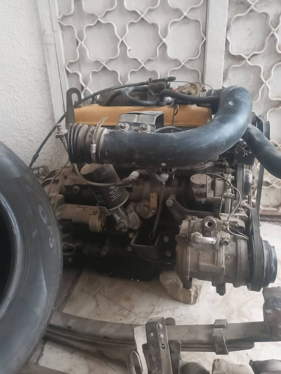 *********** سلام عليكم مكينه فور واي حاويه هيه وتفرعاتها جديده لبيع السعر مليون وربع وبيها مجال مستعجل على بيع كفاله بيها وضمان
