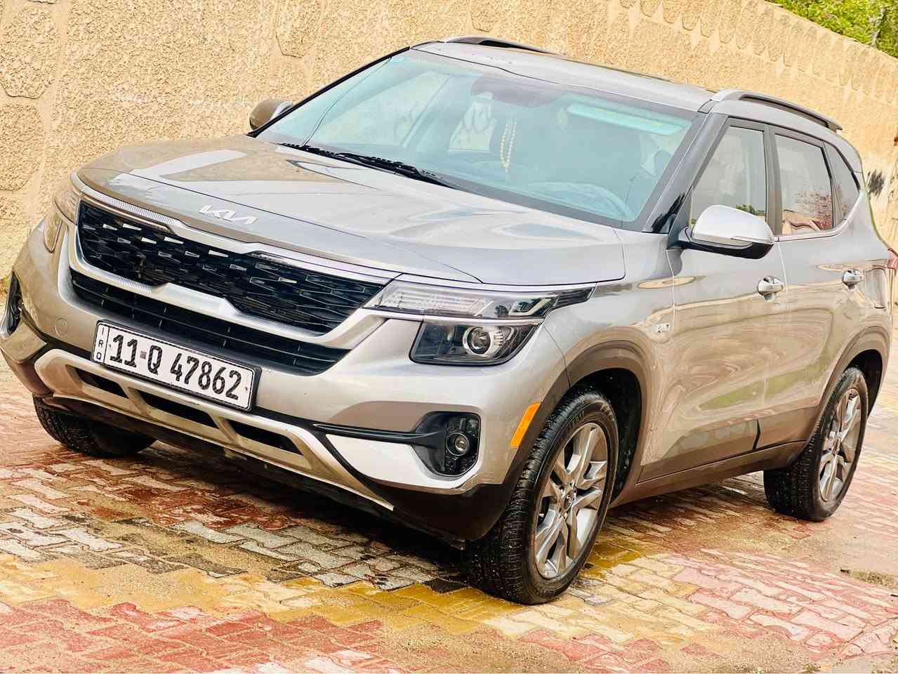 كيا سلتوس 23 كلين تايل 
مكفول من الحادث والصبغ والغرق حادثها تخريب داخلي متعمد كشن السائق مبدل 
فول عده الفتحة مكينة 2000
ماشيه 16 الف ميل 
مكاني بغداد البنوك
السعر 175 مع العلم السيارة مغلفه حمياية PPF 
ترهم مراوس بغداد, العراق


**إذا كنت صاحب هذا الإعلان وتريد حذفه لأي سبب، رجاءا أرسل رسالة إلى الدعم الفني**