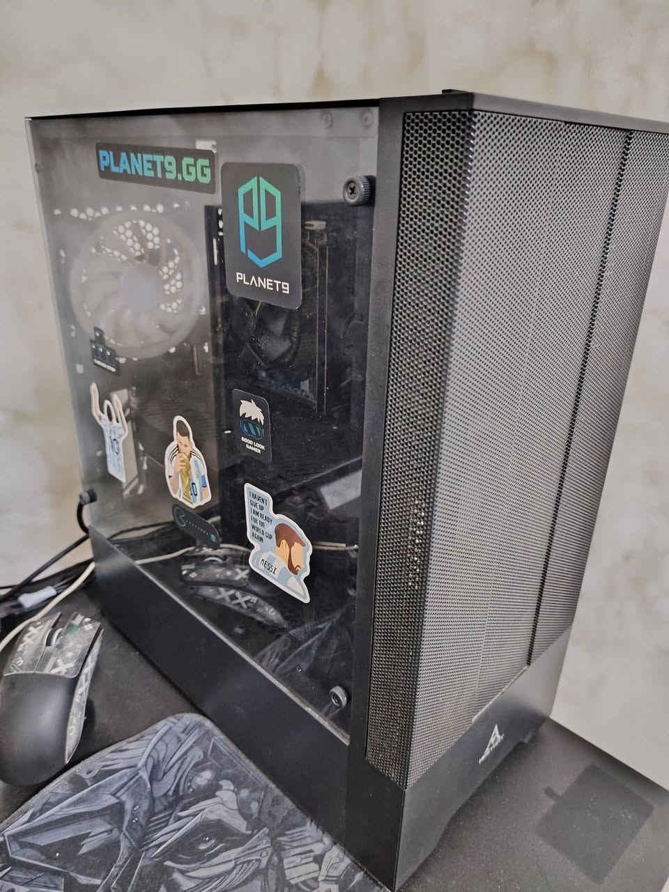 i5 10400f المعالج
Rx 5700xt كرت الشاشة
H510 Msi المذربورد
التخزين 256gb m.2
Hdd 500gb التخزين
psu 600w البور سبلاي
رامات DDR416gb
—————————-
كيبورد MK-STAR61
ماوس attack shark X11
ماوس باد 
مايك
سبيكرات
السعر 650 وبيه مجال بسيط


**إذا كنت صاحب هذا الإعلان وتريد حذفه لأي سبب، رجاءا أرسل رسالة إلى الدعم الفني**