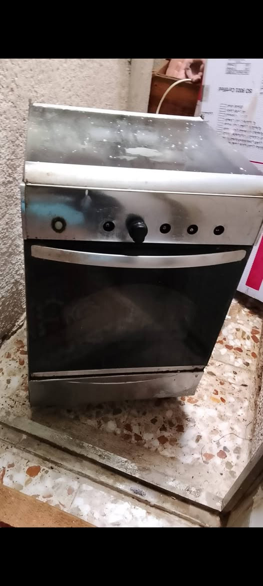 سلام عليكم طباخ شغال كلشي مابي بس بس عين واحده ما تشتغل اب سبب كاك قيم واخذ بس مو تكسر بي


**إذا كنت صاحب هذا الإعلان وتريد حذفه لأي سبب، رجاءا أرسل رسالة إلى الدعم الفني**