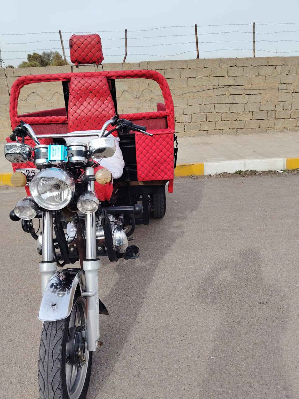 ياالله سلام عليكم شباب عندي هاي الستوته فحل عالي رقم سنويه كامل شاخوان  شرط تحويل ثاني يوم
موديل   2017محرك 26شرط ركبه ستوته جاهزه كل عيب مابيها شرط  كهربائيات كلها شغاله اي نقص مابيها تخم تاير جديد جوبلس ستوته مكفوله    *********** شراي خابرني     مامتواجد عل فيس رجاء المو شراي لا يكسر بمال العالم تحياتي للجميع السعر    مليونين 300وبيها مجال حگ الجيه ويرهم مراوس حسب التفق
