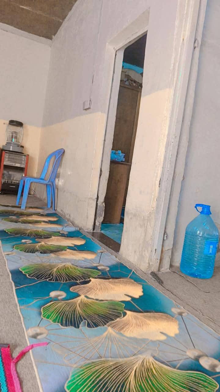 بيت للبيع بالهاشميه شارع جعفر الطيار الجهه الثانيه المساحه 100م
طابو زراعي السعر 35وبي مجال للشراي للاستفسار الاتصال على الرقم التالي 0773 781 5636
