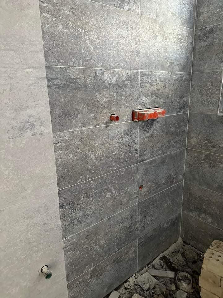 جزء بسيط من عملنه انشاء الله ينال عجابكم 
نعمل كافه  انواع السراميك ومرمر وكاشي وبورسلين 
خبره اكثر من 50 سنه  الجوده والنضافه وسرعه  وضمان العمل.   
***********
‭0783 200 679
