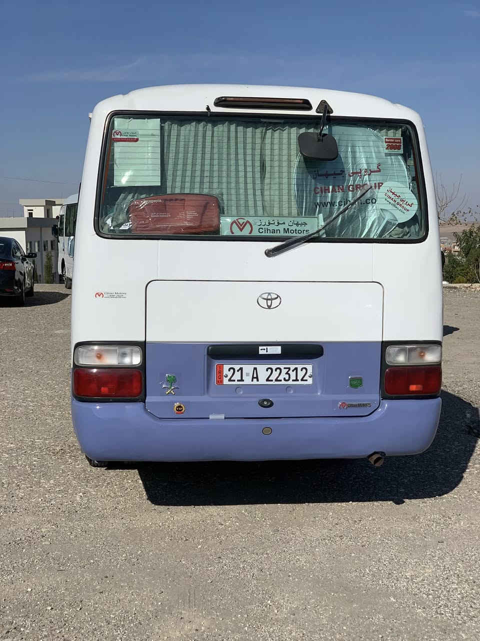 تویتا  ٢٠٠٨ بەنزین گیر مەکینە ئەکسل بەشەرت ٣ گەرمی  فول تەبریت بەشەرت  سەنەوی تا ٣١ تازە خازی ١٠٠ لتر تورکی کامل جوان کاری لەگەلە دوو دەسک ئیسکانیە شاشە ئیمپیفایەر بۆیاخ حیزام و دەعمی لای سەکنی هەیە ٢ دەفتەرو مەعامەلە موشتەریت تەلەفونکە موشتەری نیت سەرمام مەیە شینە *********** 
-***********
