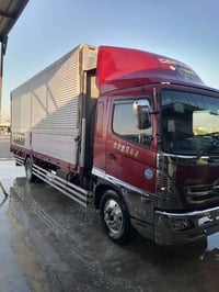 هينو للبيع ٨٠ عادي محرك فاكيوم موديل ٢١ كفاله عامه ٠٧٧٠٢٥٥٧٥٦٢