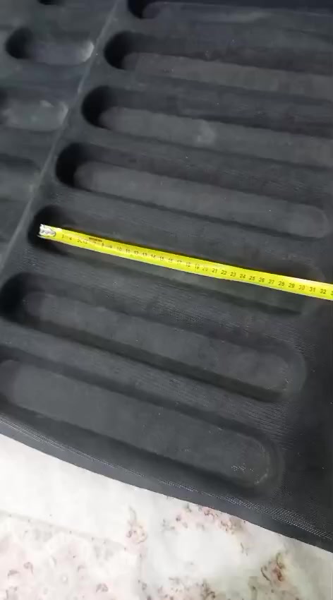 قالب سيليكون فرنسي أخوتة جديد  ٢عتا ٣ مرة استعمل 
قياص ٦٠في ٨٠ مشكله ٧َ٥ قطعة
*********** واتساب ***********
