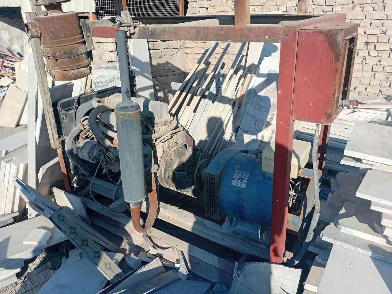 مولد للبيع***********
