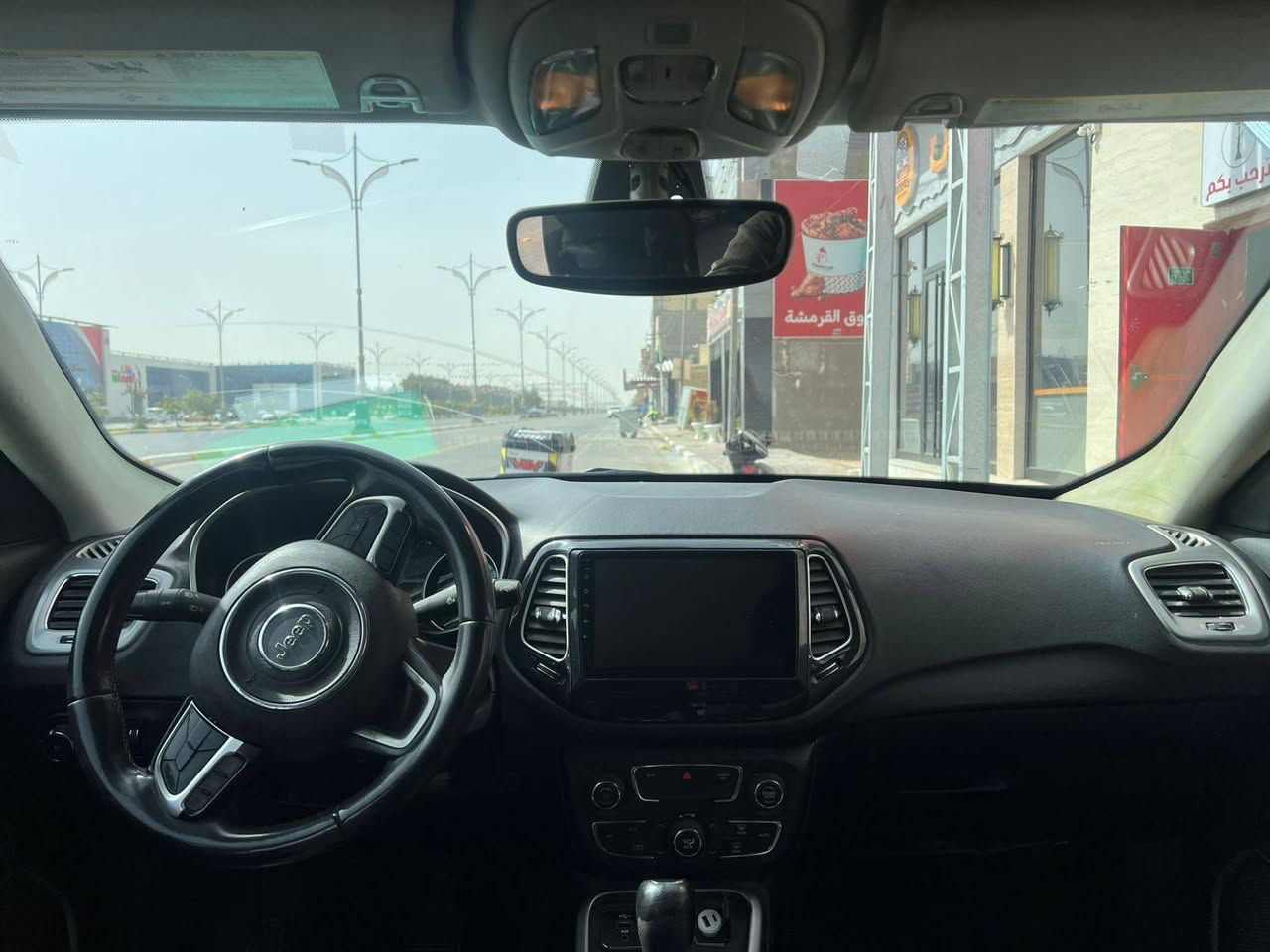 جيب كومبارس موديل 2021
رقم اربيل تحويل مباشر 
وارد أمريكي 

المكان كربلاء 
***********
