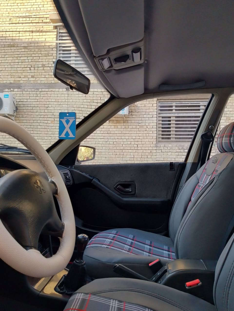 السلام عليكم بيجو بارص 2015سياره بلاديه لاضربه ولا صبغ السعر 50مكان بغداد رئاسة العبيدي للستفسار الاتصال على الرقم *********** غير متواجد علىفيس
