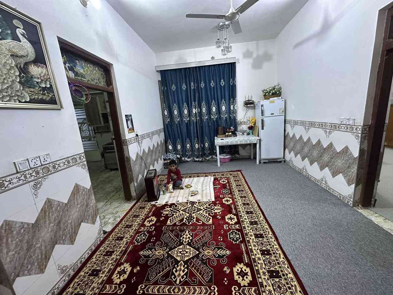 #يتوفر بيت للبيع طابو زراعي سند ٢٥ اقرار محكمه مداور ثاني يوم
المساحه / ١٥٠ متر مربعه 

الموقع / الشارع العام مقابيل بانزين خانه ال همروز خلف المحلات

طابق ونص 

غرفتين و صاله و مطبخ و صحيات 
وغرفه فوك 

اساس صب 
بناء درجه اولى ارضيه و البيت كله سيراميك
البناء جديد جدا

#للاستفسار__والتواصل
***********
