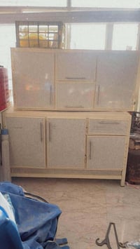 ابو دشير الدورة • كاونتر قطعتين بدون سنك • نضيف