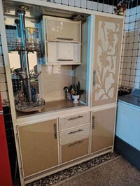 غراض بيت للبيع قيم وخذ مستعجل عل بيع سبب السفر غراض نضيفه 07724917601