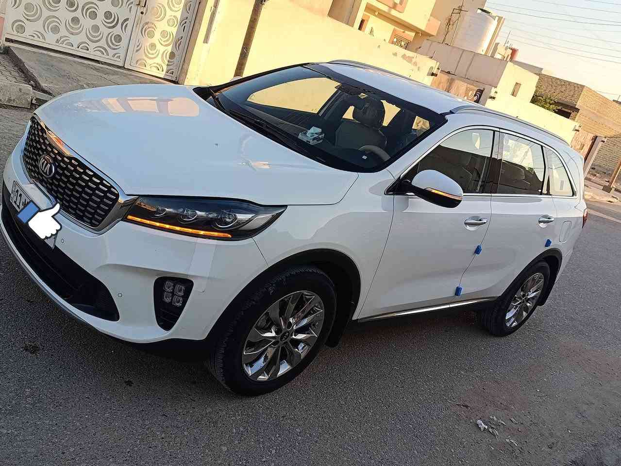 للبيع سورنتو موديل 19 رقم بغداد نكليزي بسمي مكفوله كفاله عامه فول ماعده لفتحه مكاني  ب ناصريه هاتف ***********
