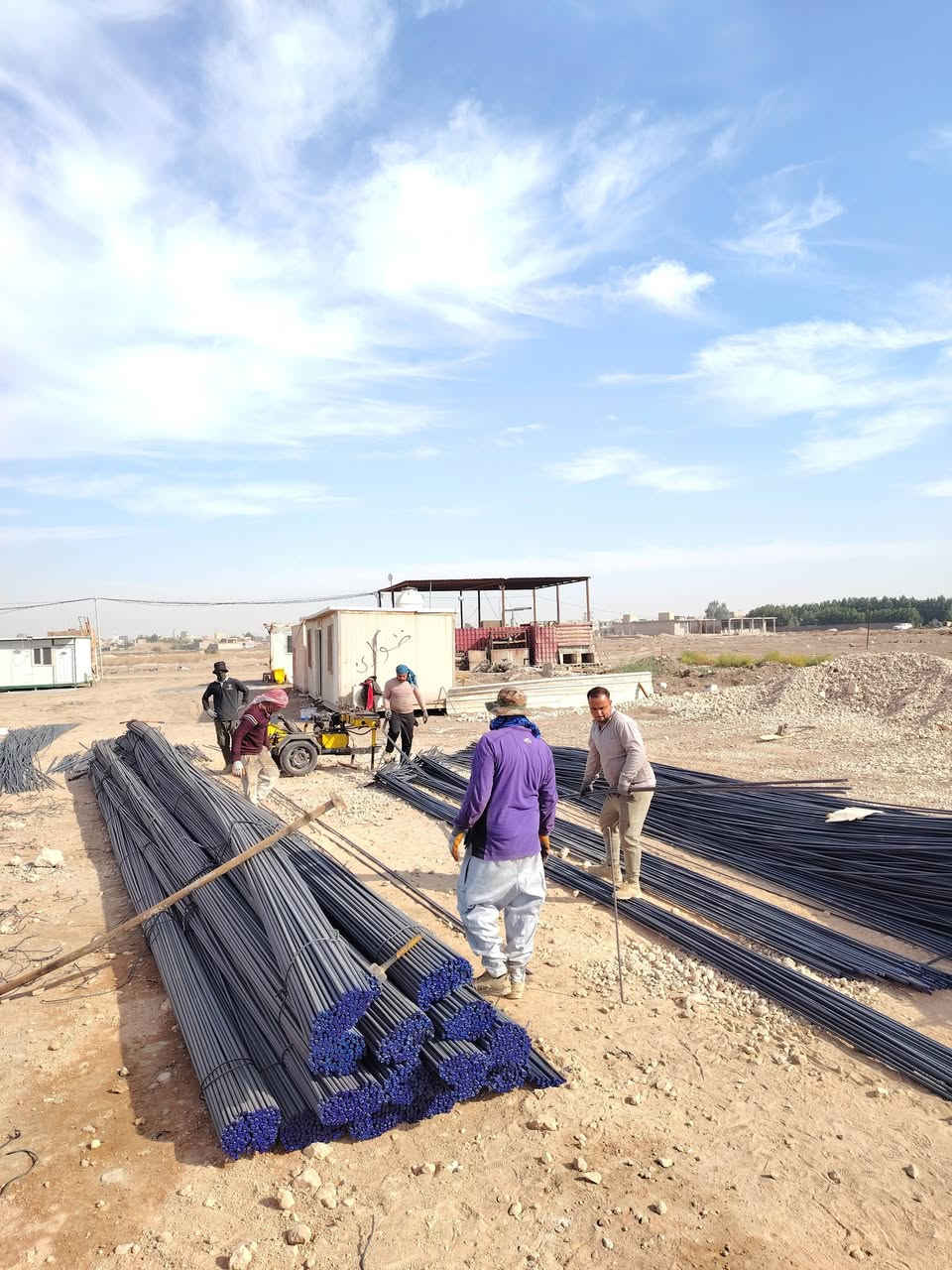 سلام عليكم عواجه للايجار عوج كافات انواع الاتاري وكص كافت أنواع الحديد ***********
