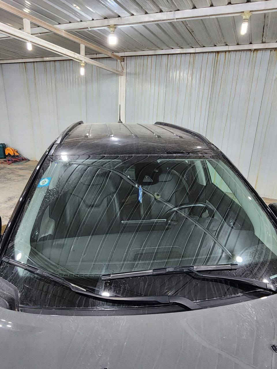 السلام عليكم
للبيع فقط 
 نوع السيارة : جيب  Jeep اللون اسمنتي (سموك) مميز وقماره سوده 
 موديل السيارة : كومباس  Compass
 الفئة :  لمتد 
 سنة الصنع :  2022 
 عداد المسافة : 39 mi

 المواصفات : 
• حجم المحرك : 4 اسطوانات  سعة 2.4L المرغوب بانزين كله عادي 
 مو مثل موديل 23 يجي تيربو 

• بصمة تشغيل : يوجد
• كاميرا : يوجد
• شاشة : يوجد
• نوع المقاعد : جلد كهربائي تدفئة 
• حساسات .
• رادارات 360 درجه 

 الحالة : مكفوله من الصبغ والتبديل الضرر كما موضح في الصور جامه وحافة القماره سياره بجم كبس برغي ممفتوح بيها بحالة الوكاله  ورقم الشاصي مرفق  . تعديل بارد وتكحيل فقط .

 رقم الشاصي : 3C4NJDCB5NT104663

    مرقمة بغداد باسمي  الدولي الجديد 
ومشروع وطني ، مكفوله من قطرات الصبغ والجلخ والرصعات 

اخوان سياره جديده وحدثها جدا بسيط لتقارنوها بغيرها وكلشي بسعره 

 للاستفسار اكثر عن التفاصيل مراستي خاص.
 السعر  ١٧٠ 
 العنوان : الديوانية .المركز
تفضلوا بقبول وافر التحية والتقدير  .


**إذا كنت صاحب هذا الإعلان وتريد حذفه لأي سبب، رجاءا أرسل رسالة إلى الدعم الفني**